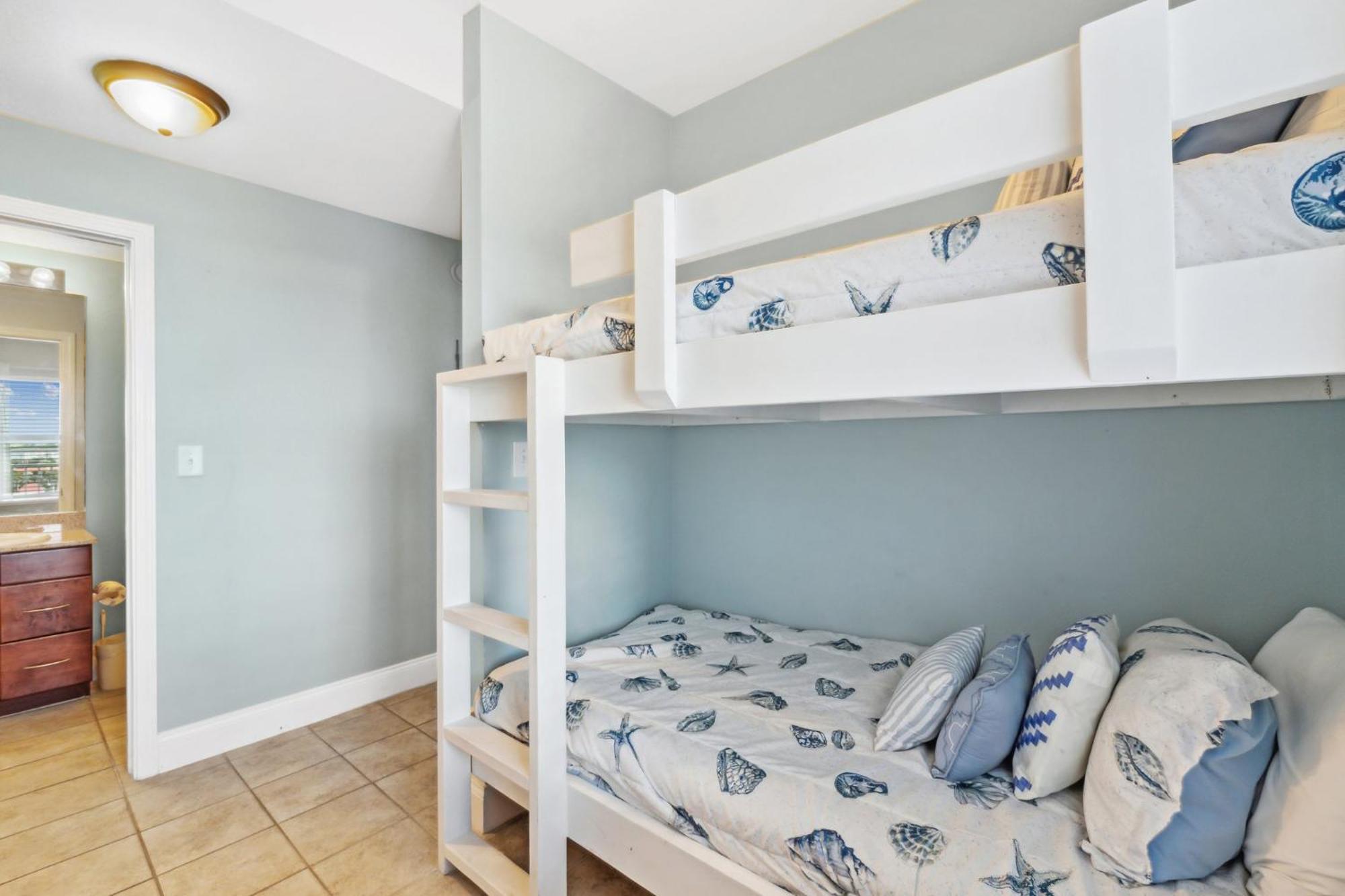 The Beach Scene At Laketown Wharf #524 By Nautical Properties Panama City Beach Exterior photo